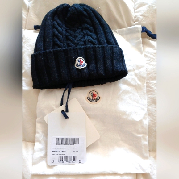 Moncler black wool one size unisex beanie - Picture 6 of 6